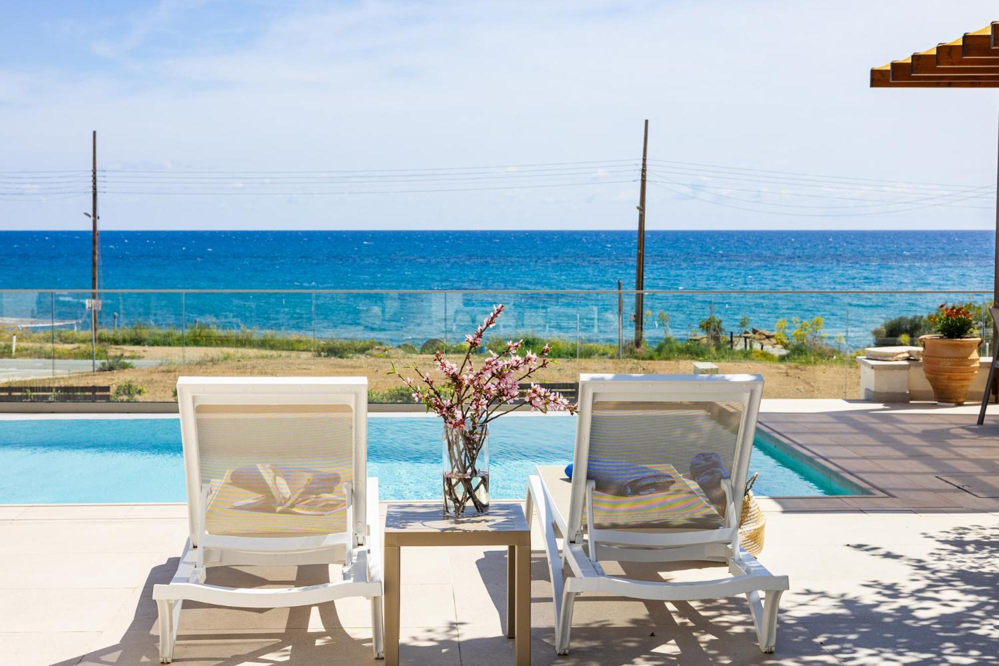 Villa Pacy Agios Theodoros 外观 照片